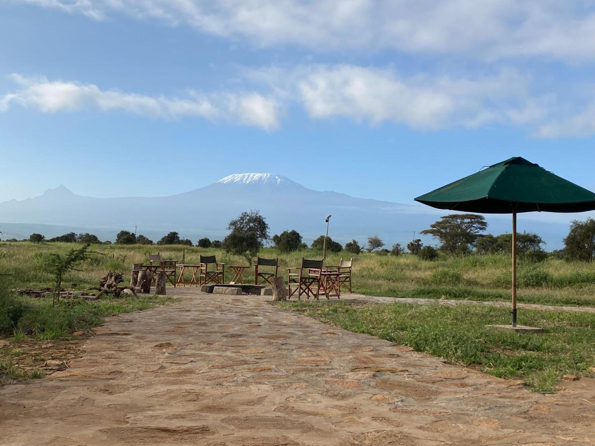 Amboseli Discovery Camp Dış mekan fotoğraf