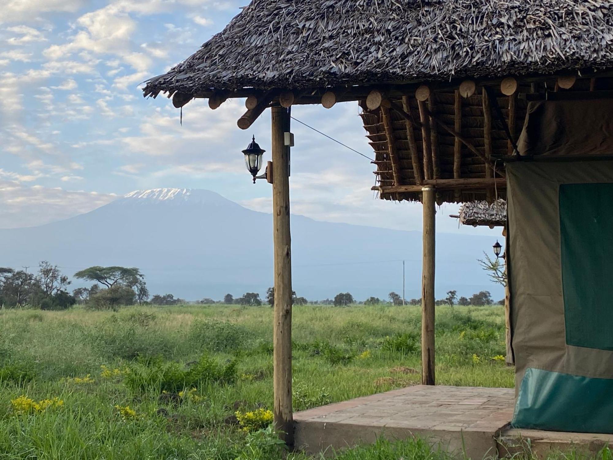 Amboseli Discovery Camp Dış mekan fotoğraf