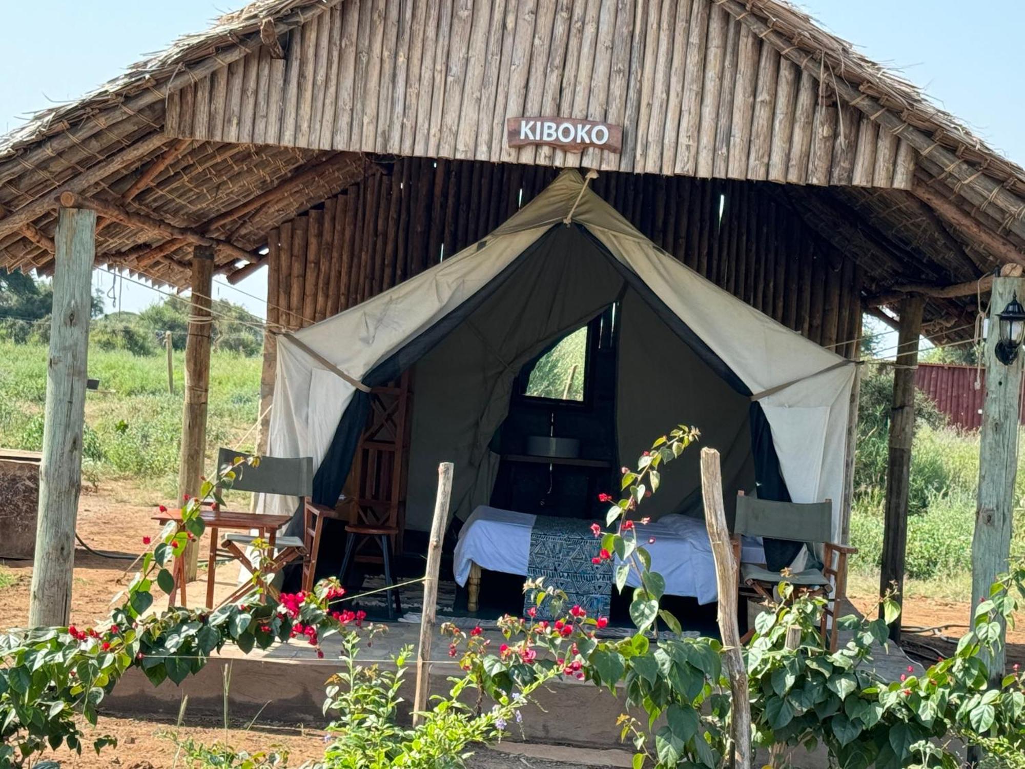 Amboseli Discovery Camp Dış mekan fotoğraf